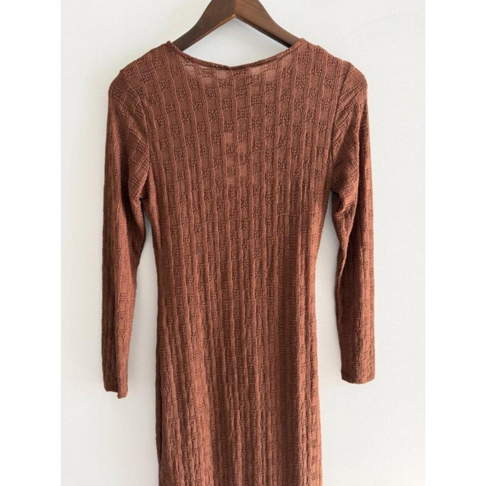 Oak & Trellis Rust Brown Textured Knit Long Sleeve Midi Dress Medium NWT - Picture 4 of 8